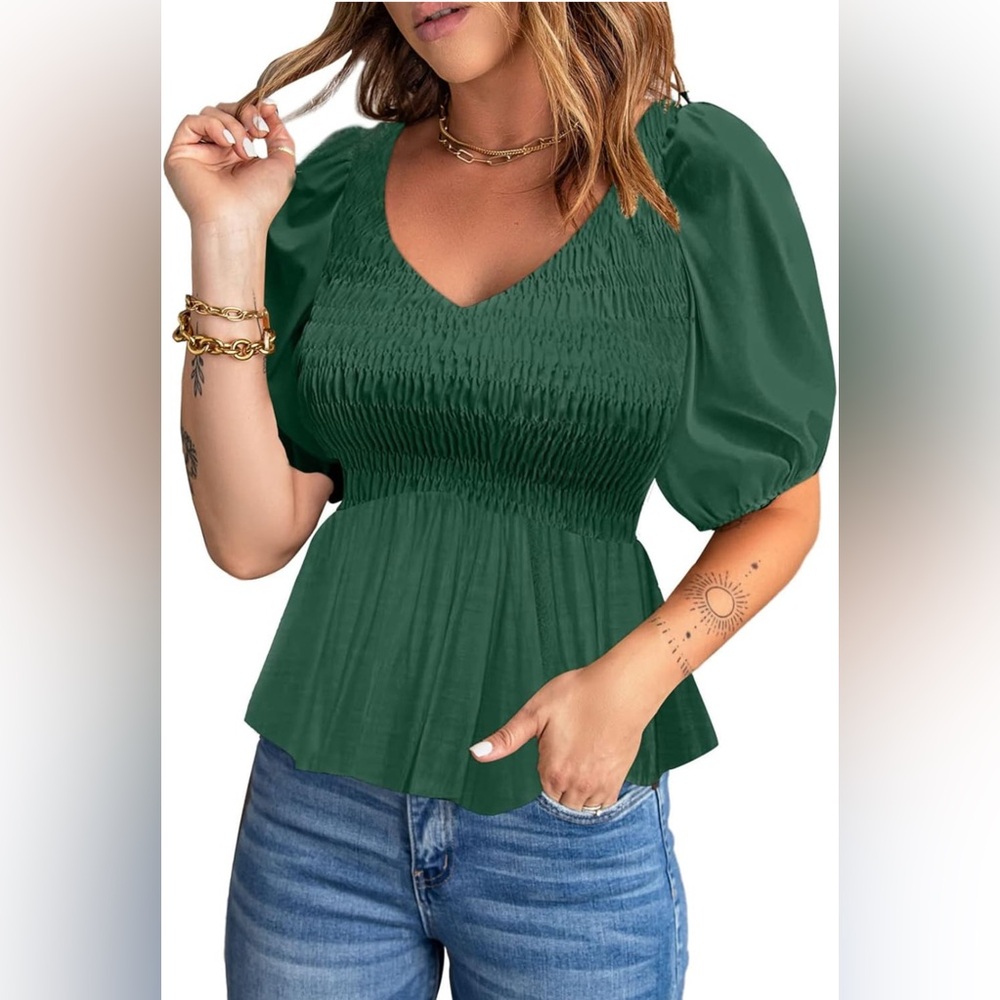 Acelitt Women's Puff Short Sleeve Peplum Top V Neck Smocked Blouses Dressy Shirt